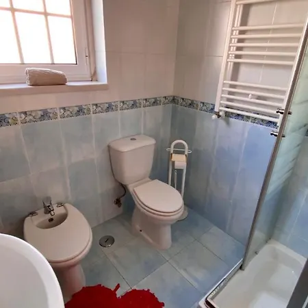 Moradia Alex Beach House - 3 Bedroom With Garden Bbq * Ericeira