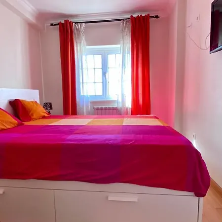 Moradia Alex Beach House - 3 Bedroom With Garden Bbq Casa vacanze Ericeira